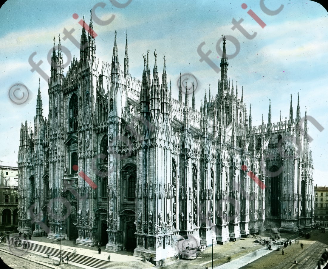 Mailänder Dom | Milan Cathedral - Foto foticon-simon-147-003.jpg | foticon.de - Bilddatenbank für Motive aus Geschichte und Kultur